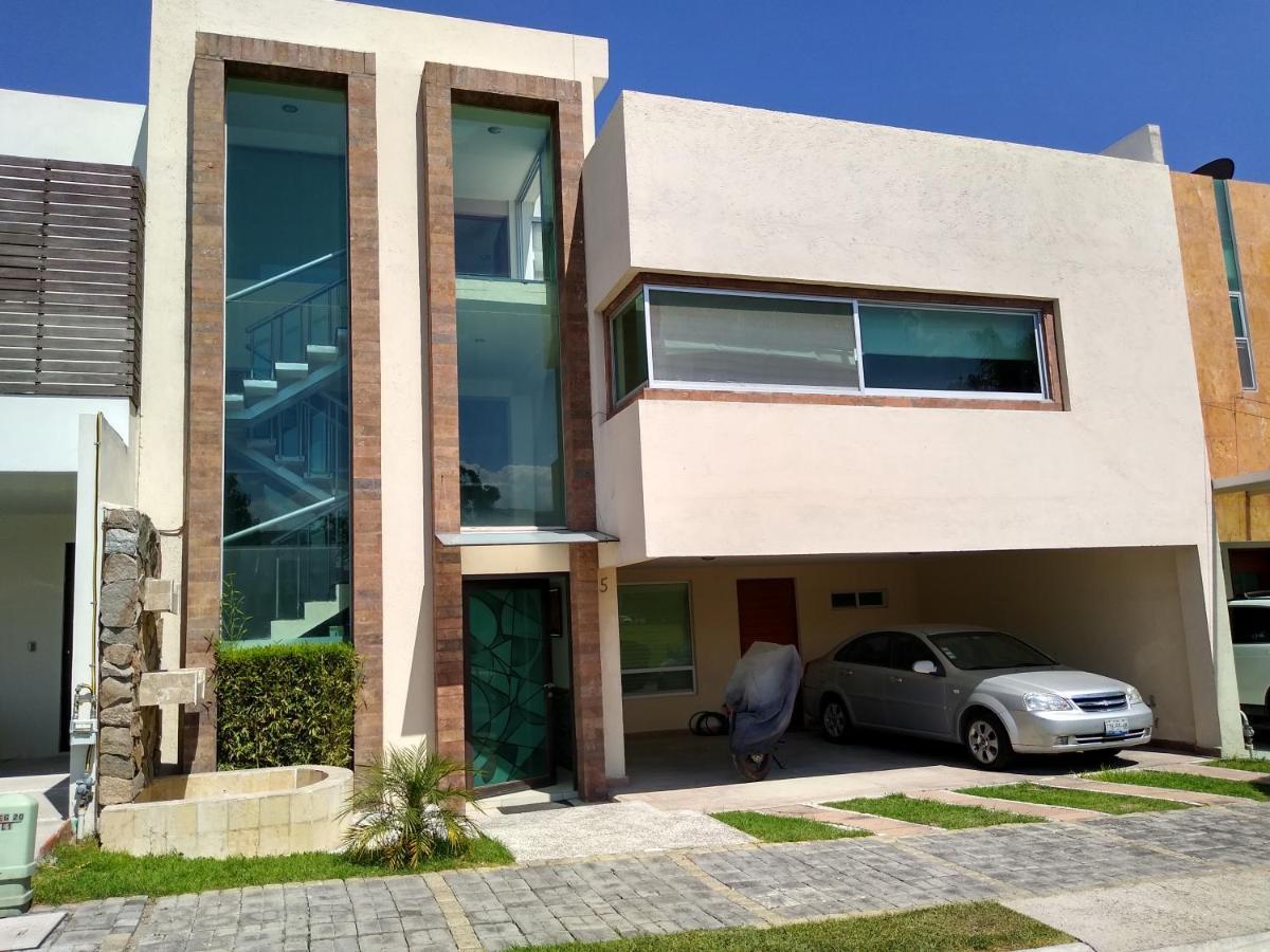 Habitaciones business class en Lomas de Angelópolis Tlaxcalancingo Exterior foto